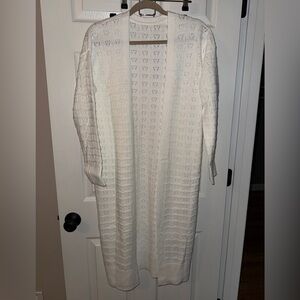 Boutique Women’s White Open-Front Knit Cardigan